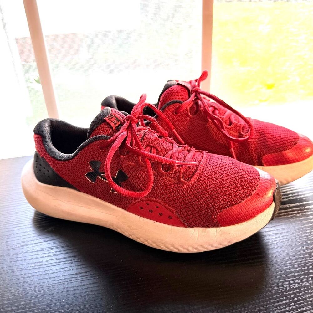 Under Armour Kids Running Shoes Red Black Athletic Sneakers Youth Size 6Y